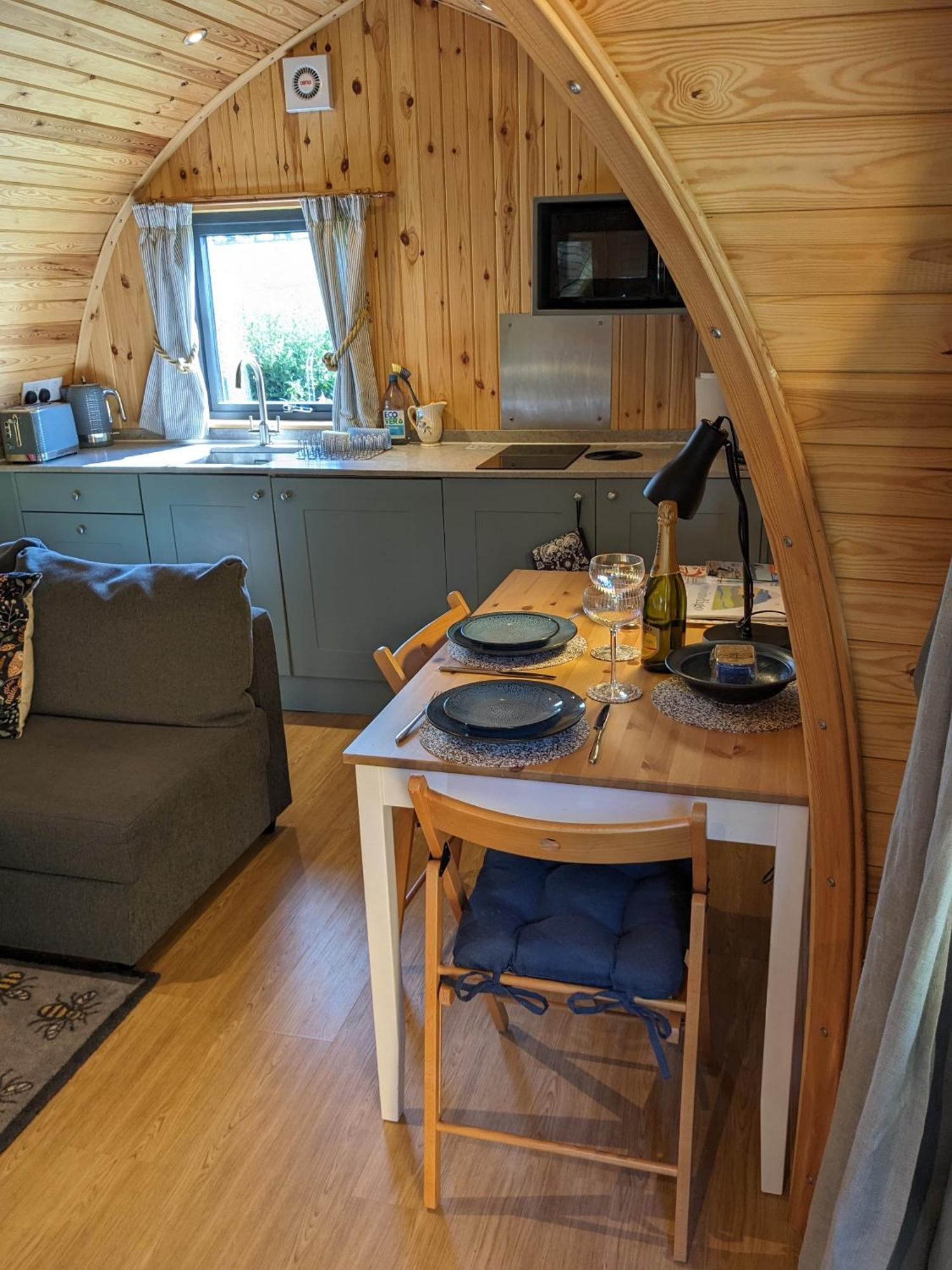 Eco Indigo Villa Dunbar Phòng bức ảnh